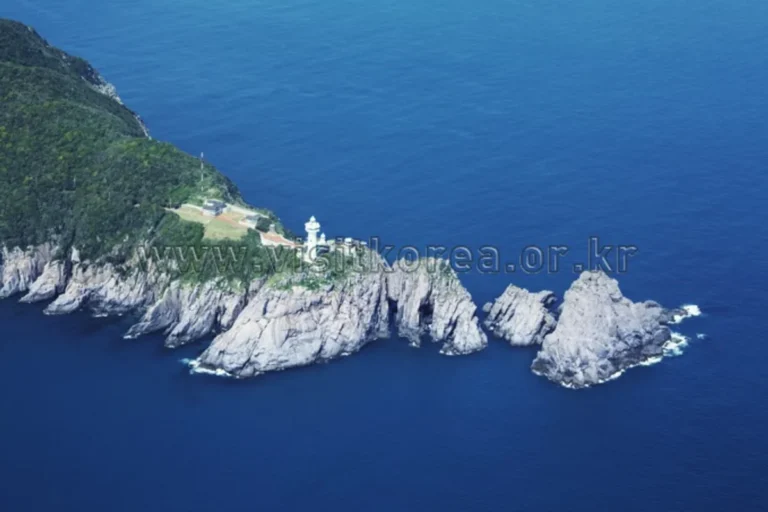 남해 여름 가볼만한곳 (출처 : 한국관광공사)