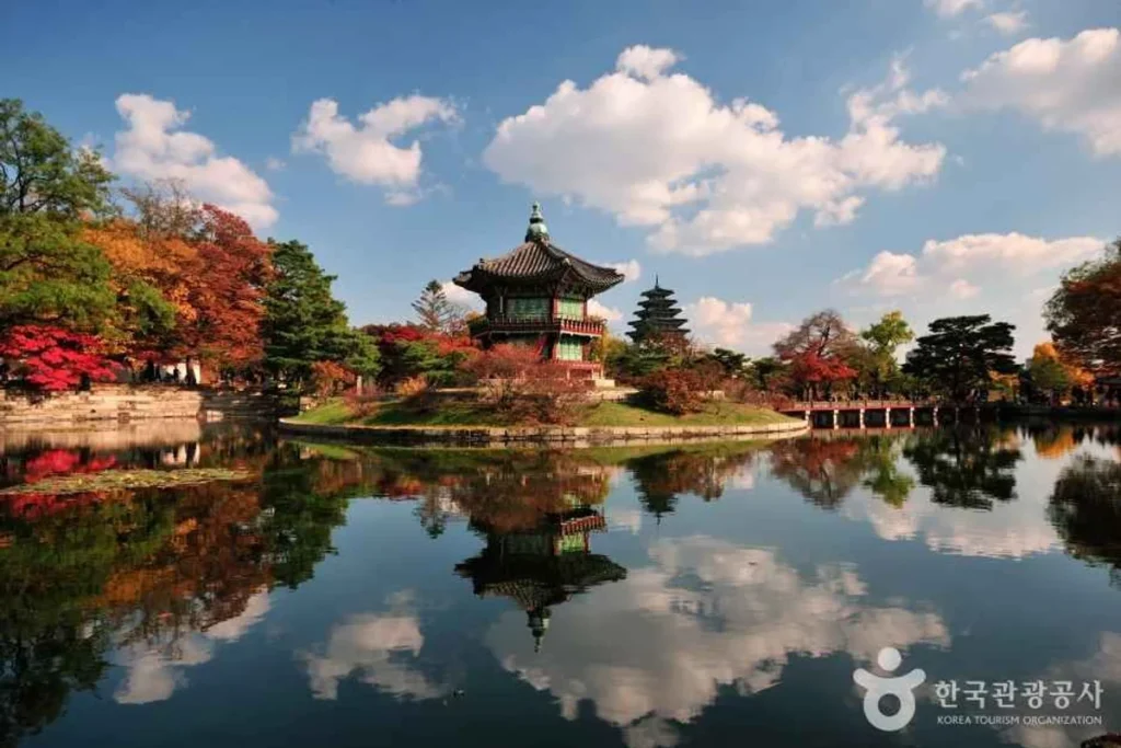 경복궁 - 한강 비오는 날 가볼만한곳 여행