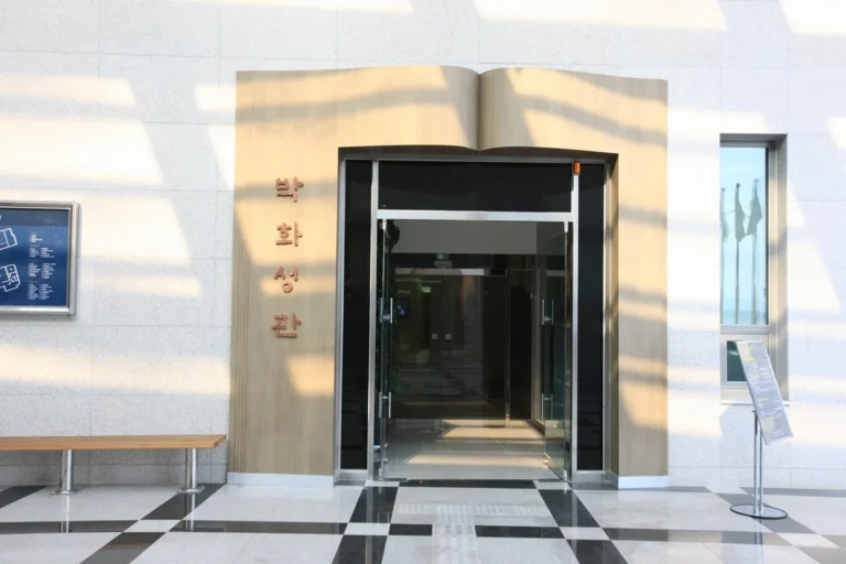 화성 짚라인 (출처 : 한국관광공사)